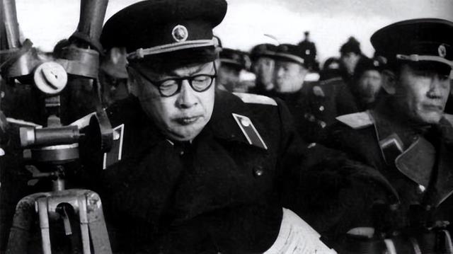 刘少奇之死（1963年，一张废报纸引发暗杀危机，蒋介石口谕：炸死刘少奇、陈毅）